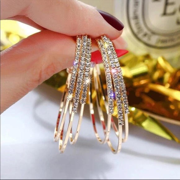 ¥NEW 18K Gold Plated Diamond Circle Hoop Earrings - Picture 3 of 7